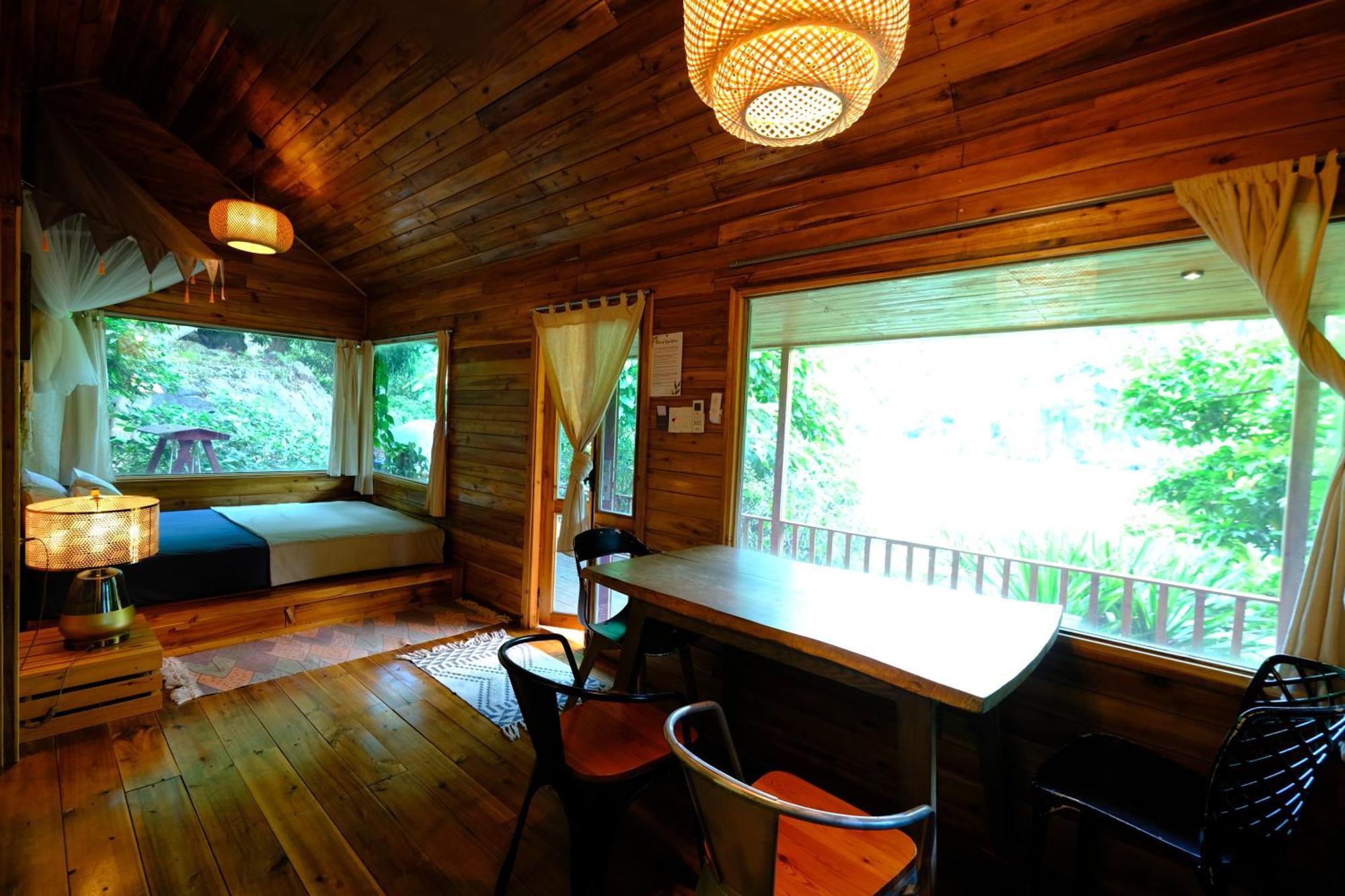 Blue Lagoon Cat Ba Dong Khe Sau Exterior foto