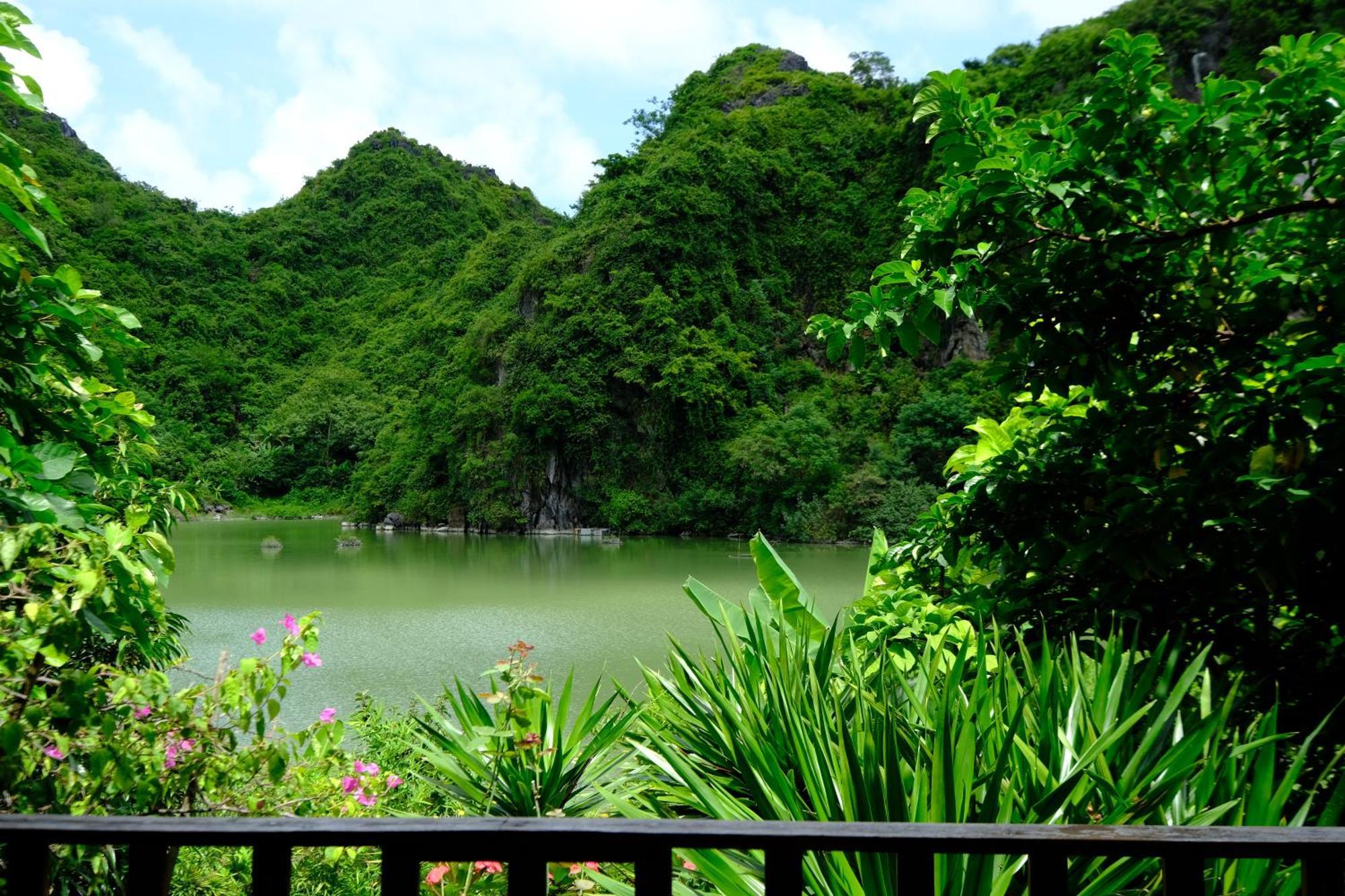 Blue Lagoon Cat Ba Dong Khe Sau Exterior foto
